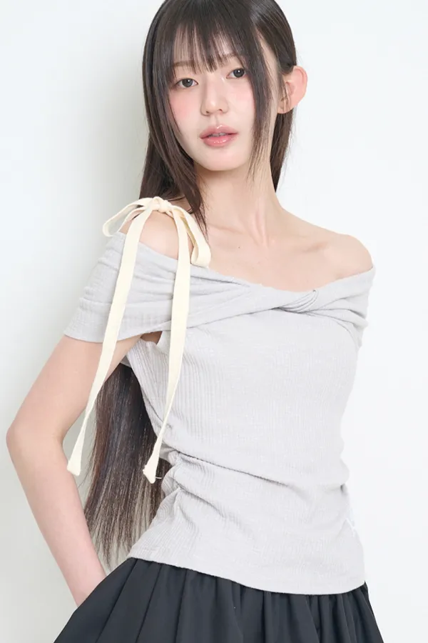 플로우 오프숄더 탑 그레이