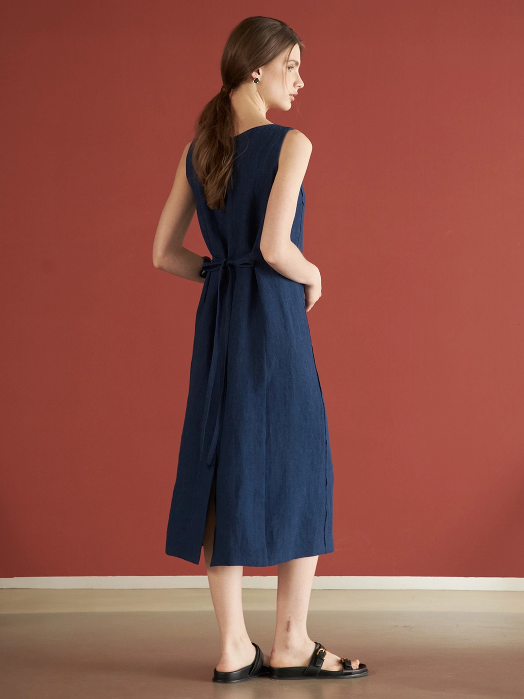 메종드이네스 SLEEVELESS V DRESS_BLUE 상품 이미지 3