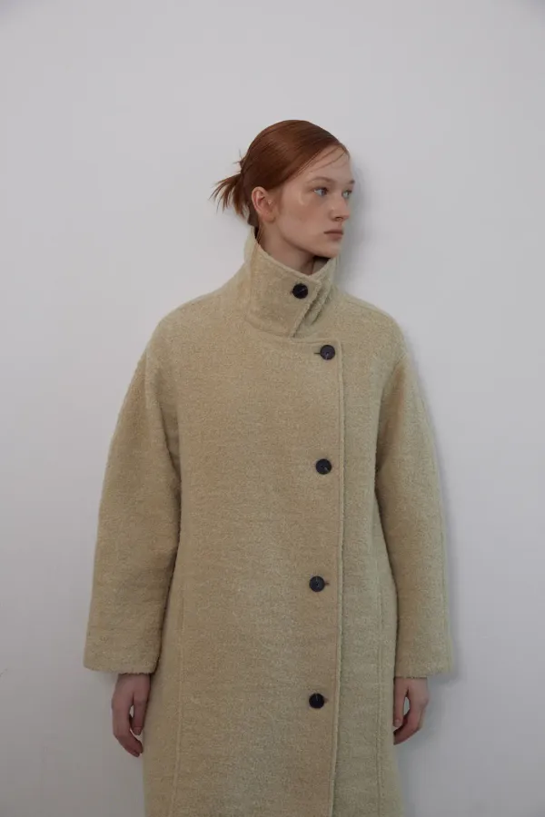 (시즌오프) Peanut Coat / Egg