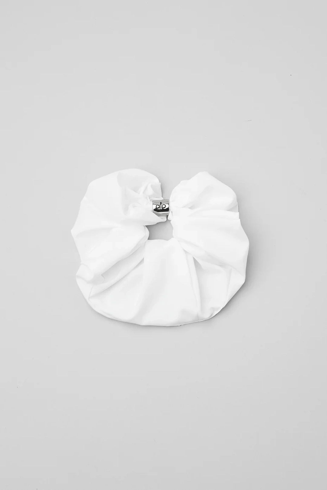 알로요가 Bead It Oversized Scrunchie - White 상품 이미지 1