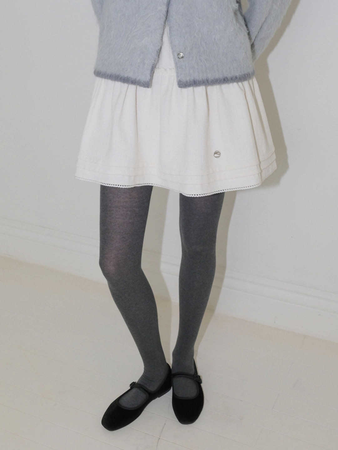 에트몽 Frill Pintuck Mini Skirt, Cream 상품 이미지 2