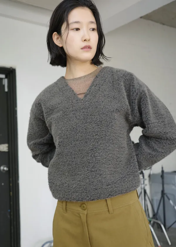 [ 바로배송 ] [ 1차 리오더 ] CUSHION V - TOP [GREY]