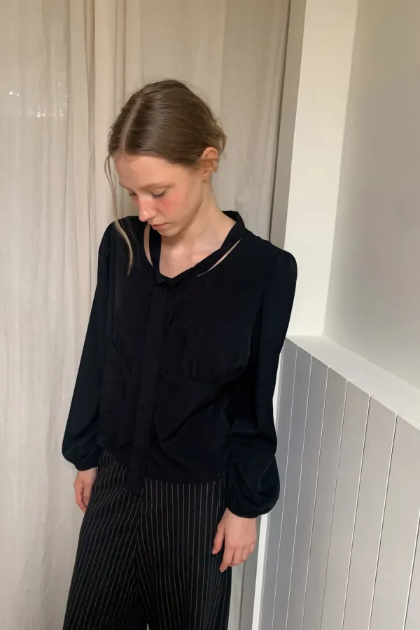 Elise Blouse / Black