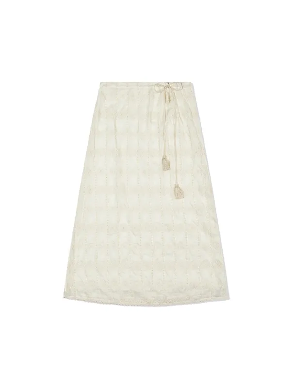 Needle Tassel Maxi Skirt Ivory_F263SK06