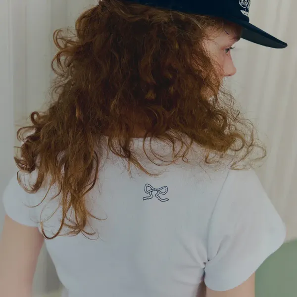 DOODLE LETTERING SLIM CROP T SHIRT WHITE