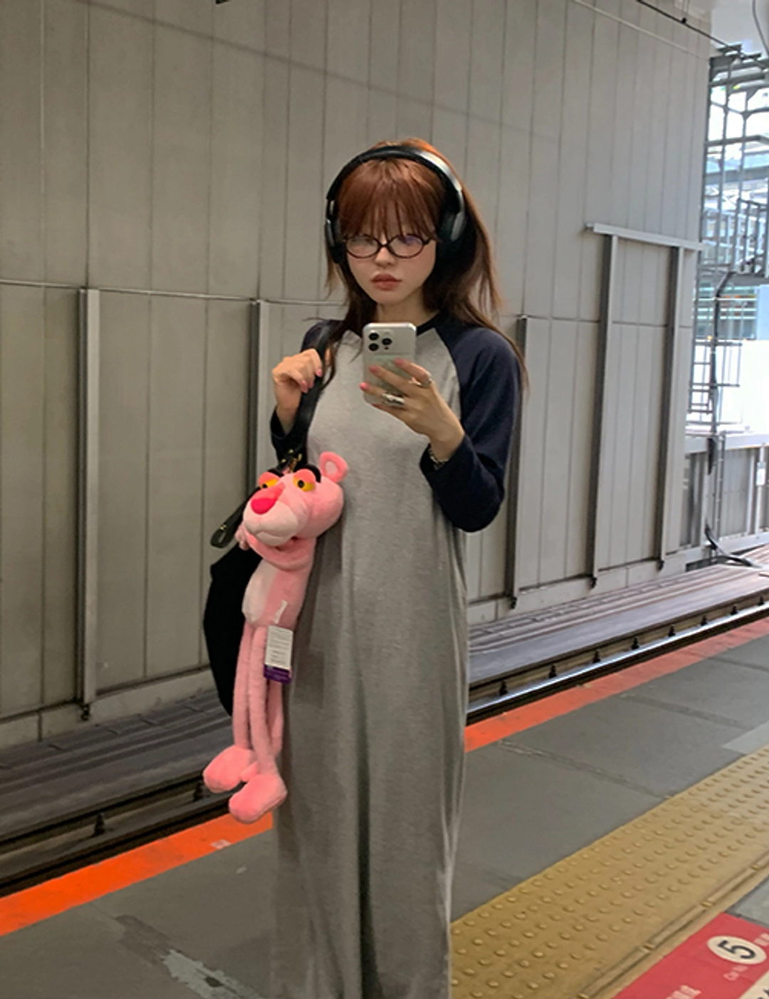프레클 raglan long dress in navy 상품 이미지 2