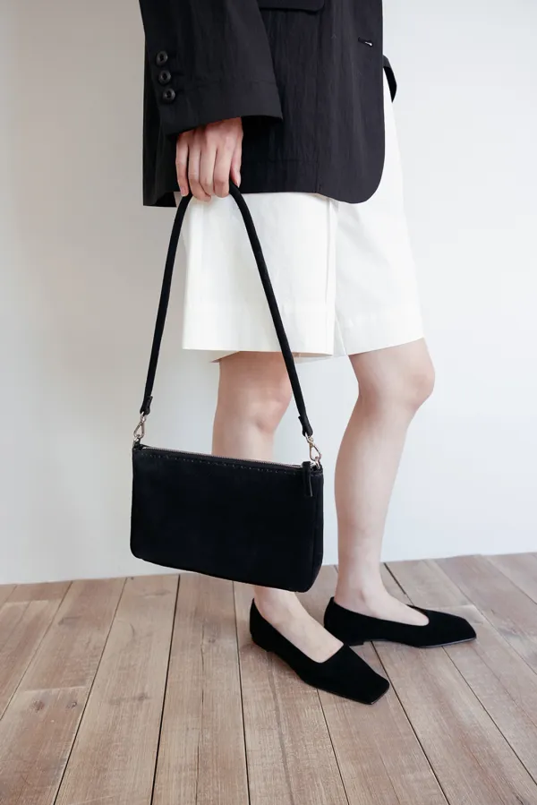 Suede Leather Strap Bag (Black)