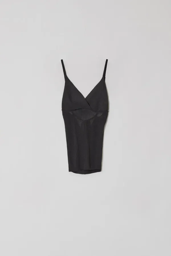 BACK STRAP SLEEVELESS KNIT