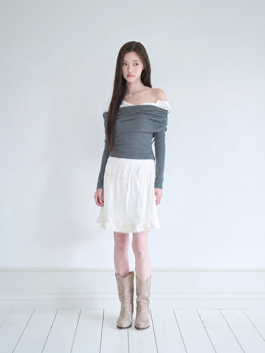 낫유어로즈 Lily top (Charcoal) 상품 이미지 2