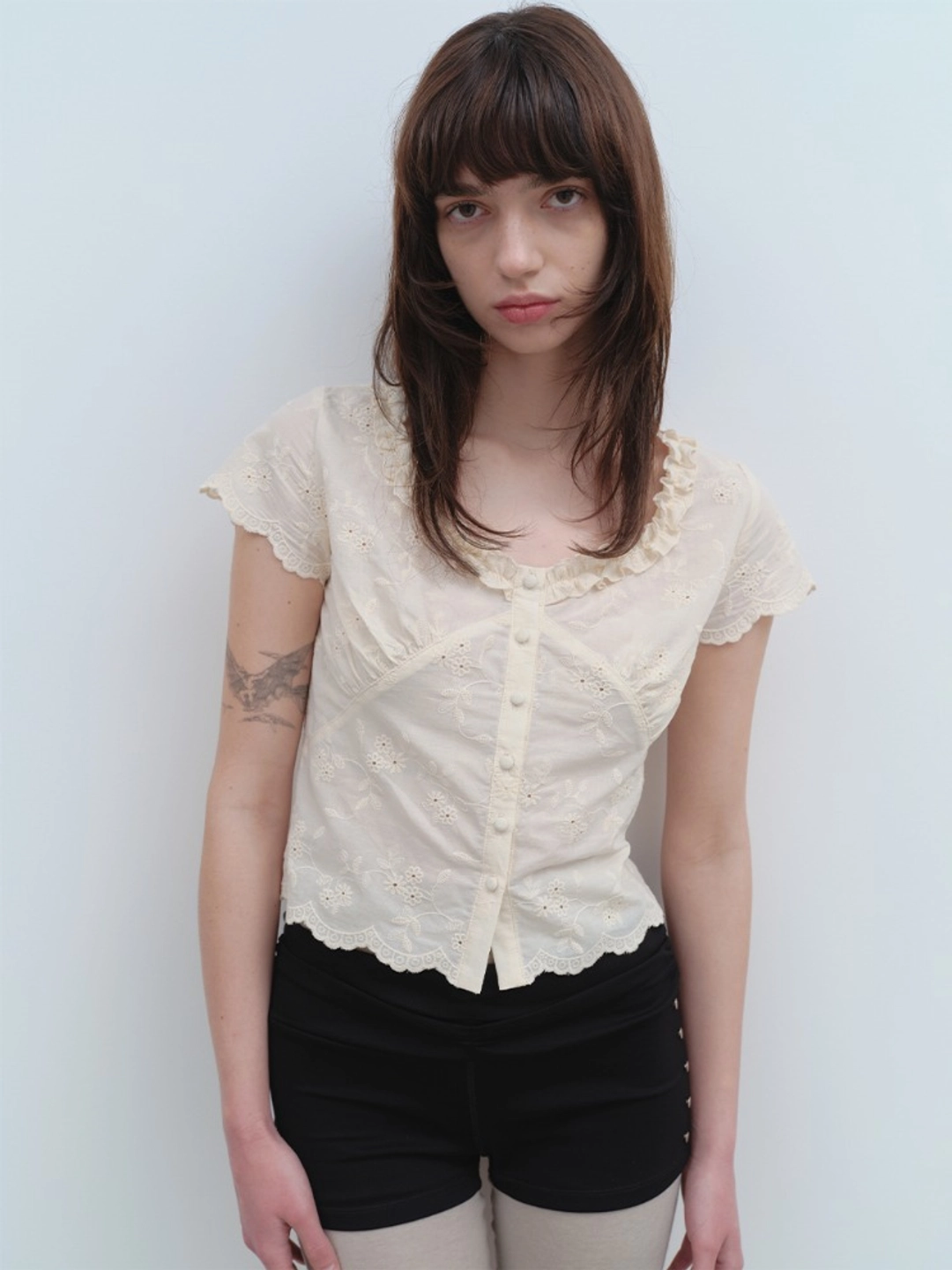 밀로 우먼 Scallop Lace Blouse [Beige] 상품 이미지 2
