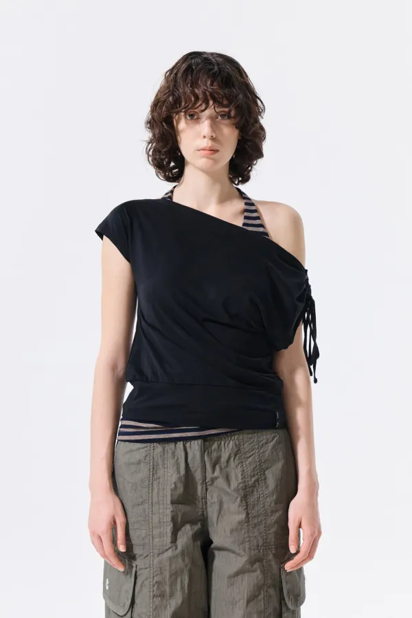 DRAPED ASYMMETRIC SLEEVELESS TOP IN BLACK