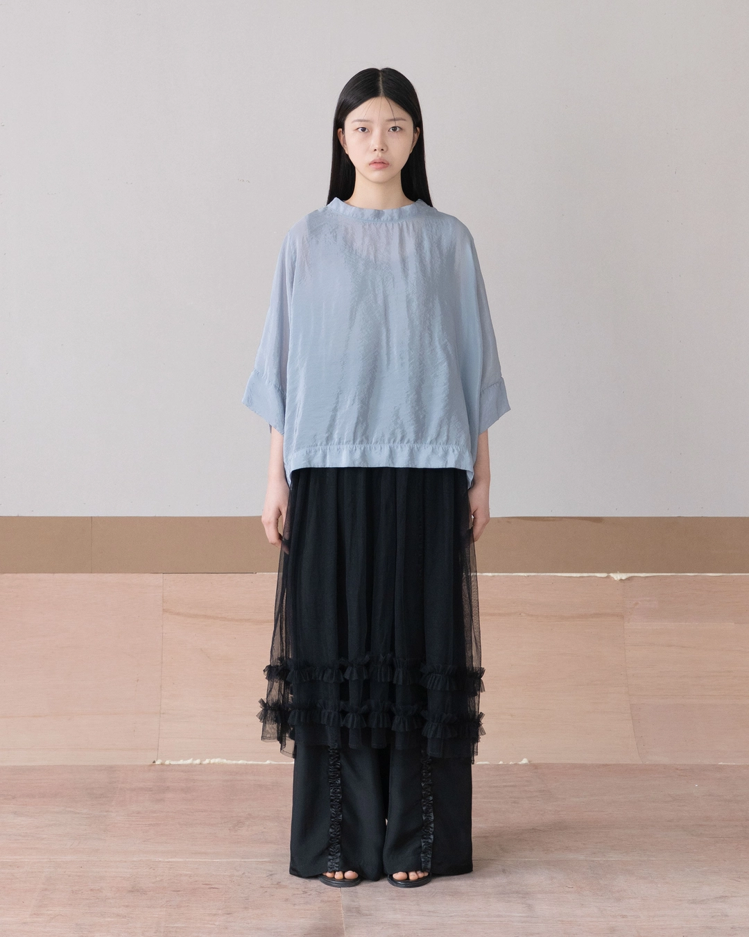 유노이아 shine half neck blouse (open, 단독 주문 시 선발송) 상품 이미지 2