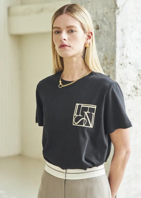 INES LOGO T-SHIRT_BLACK