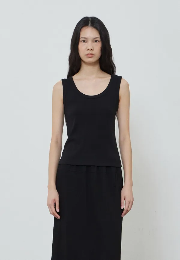 LINE SLEEVELESS TOP - BLACK