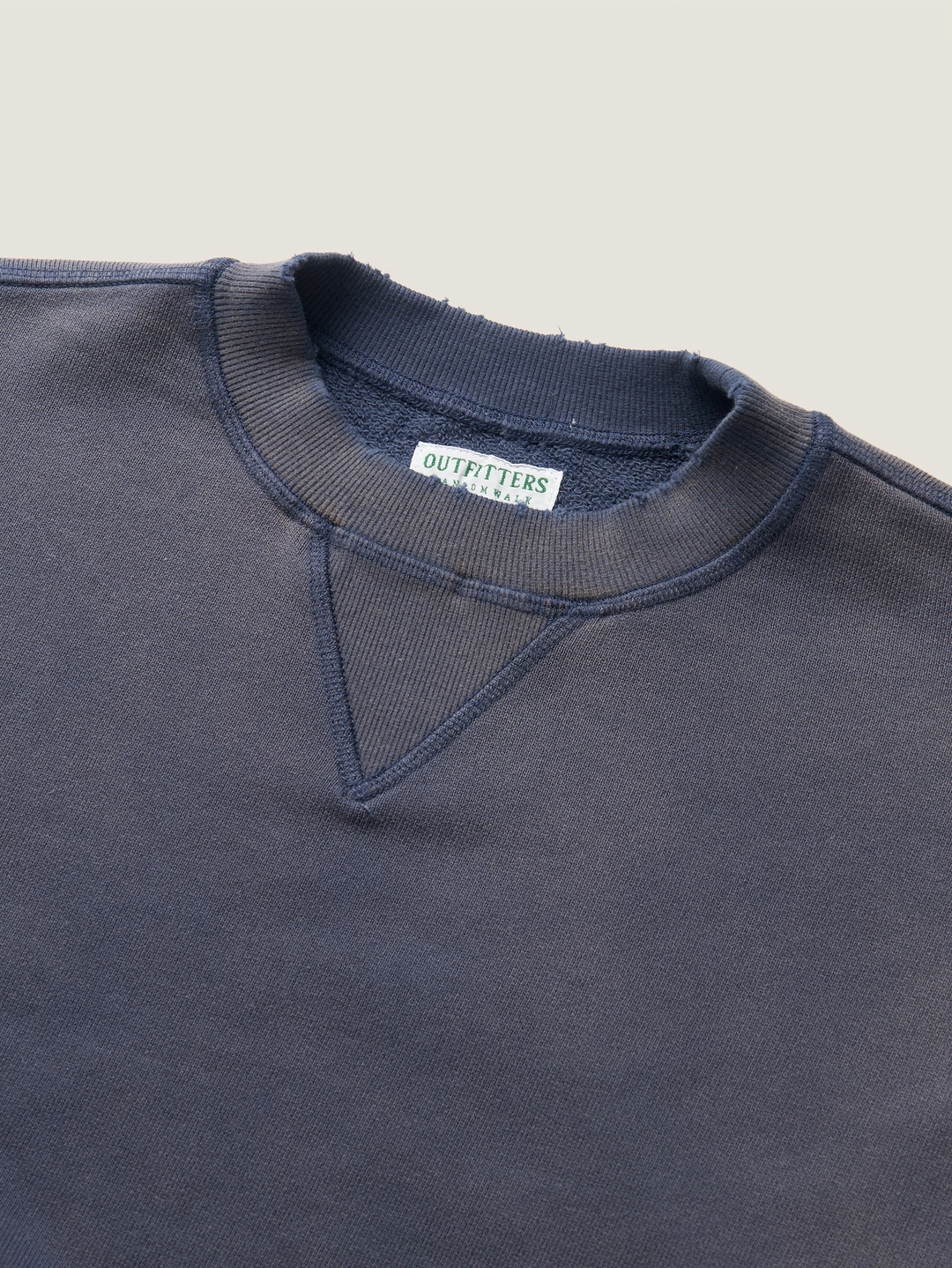 아웃피터스 SUN FADED SWEATSHIRT [ Dark Blue ] 상품 이미지 2