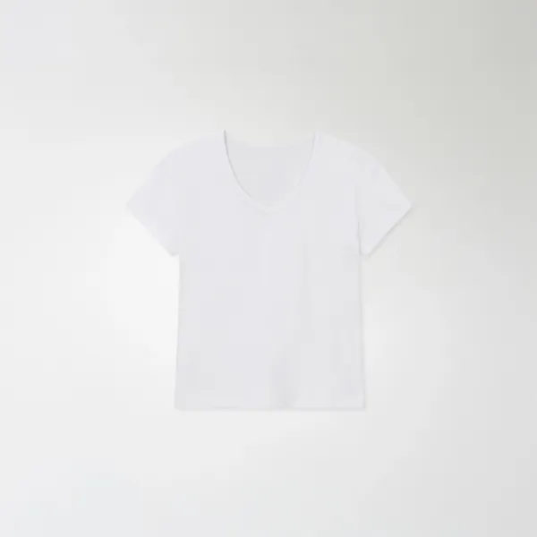Essence v-neck tee