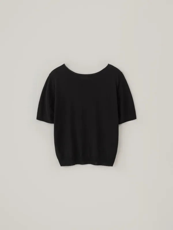 More Half Knit - Black
