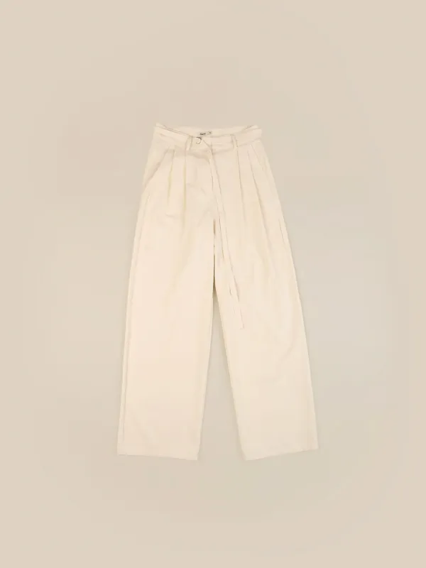 BELT PINTUCK SLACKS PANTS [ CREAM ]