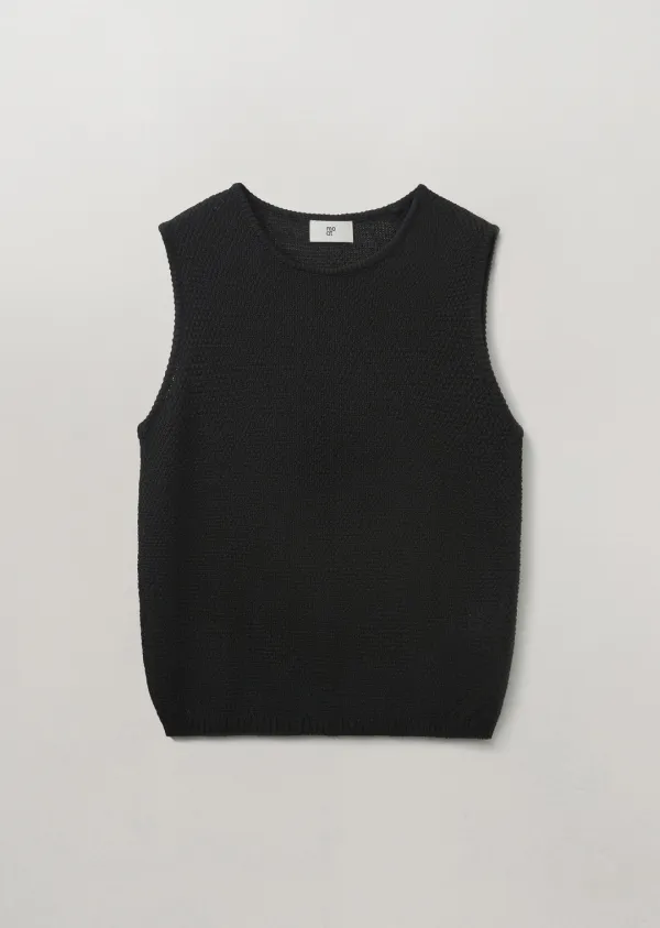 SCOOP-NECK SLEEVELESS (moat black)