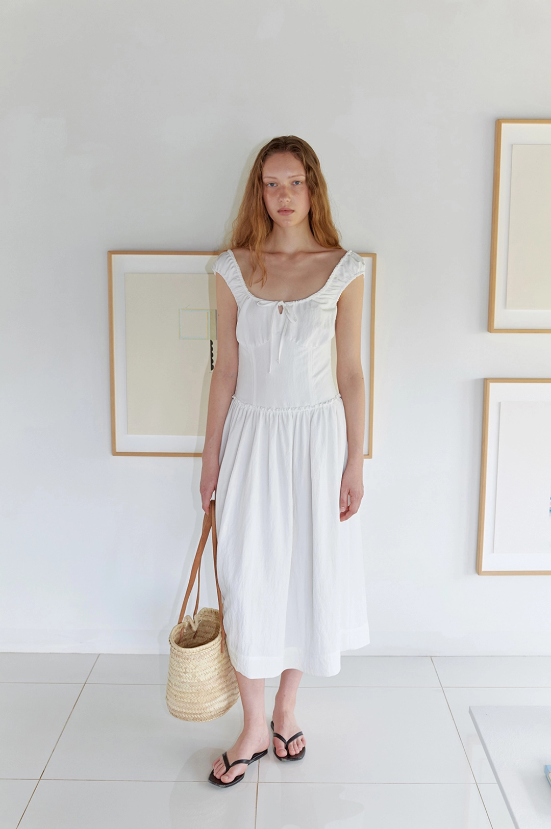 엘오61 Matera Smoked Dress in White 상품 이미지 2