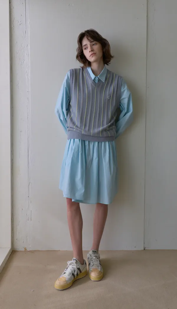 153. V-Neck Stripe Vest _ Grey