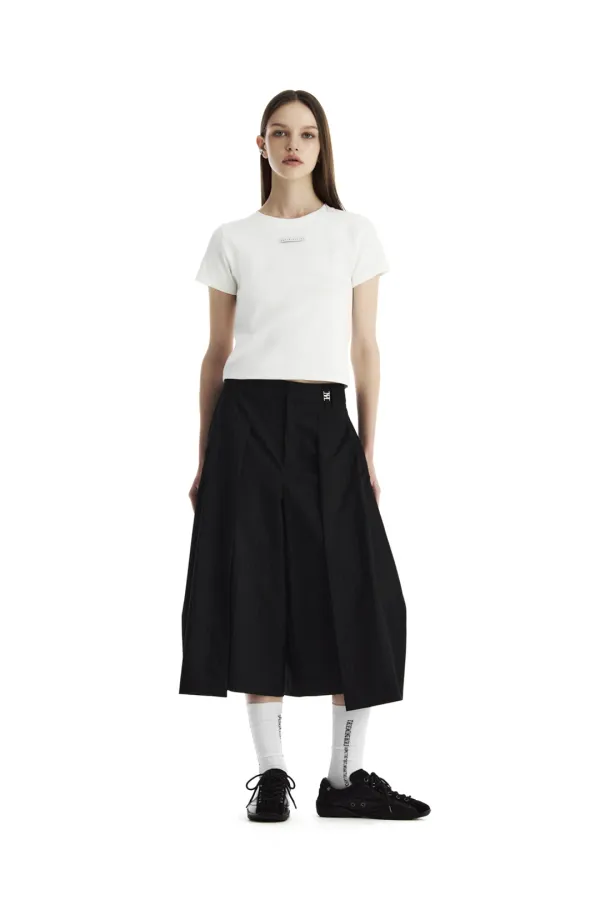 Stripe Tuck Bermuda Set-Up Shorts [ Black ]