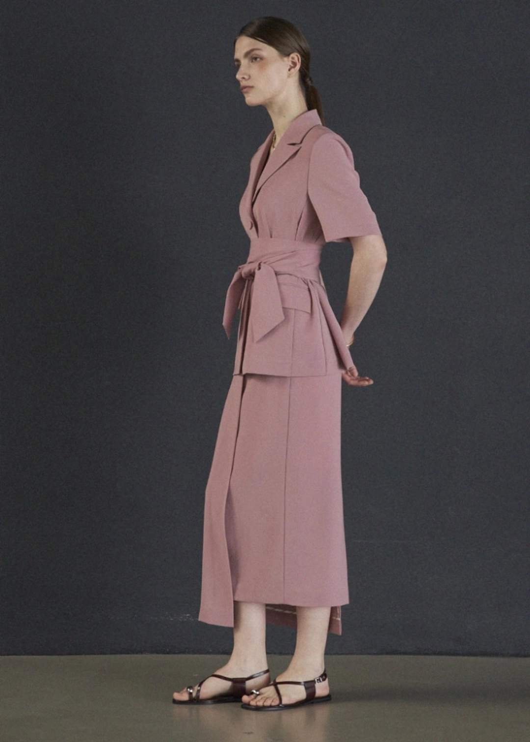 메종드이네스 UNBALANCED H-LINE SKIRT_PINK 상품 이미지 1