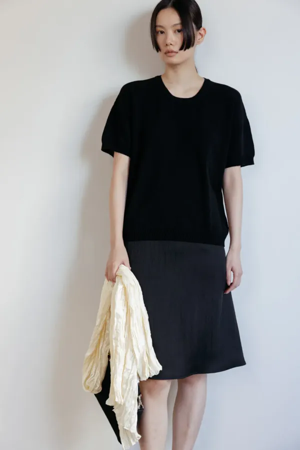 Wholegarment Boucle Half Knit (Black)