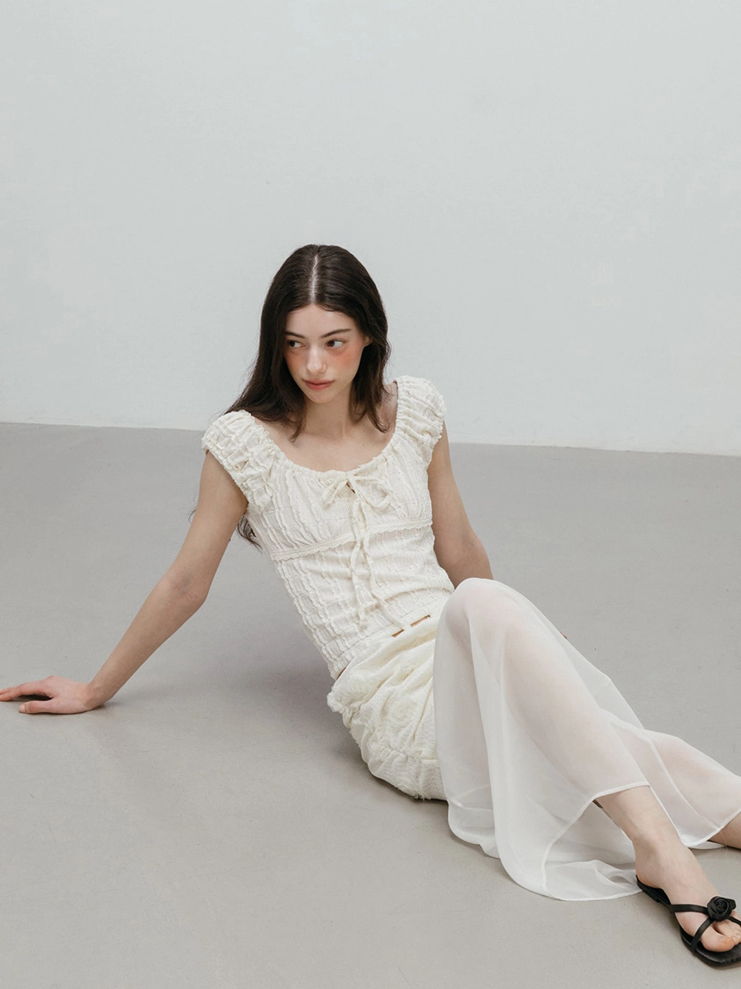 모이페어 LAYERED SEE-THROUGH SKIRT / IVORY 상품 이미지 3