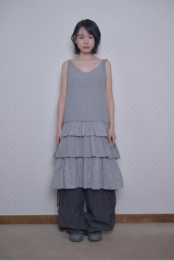 Fairy needlework tiered dress (Graish Blue)