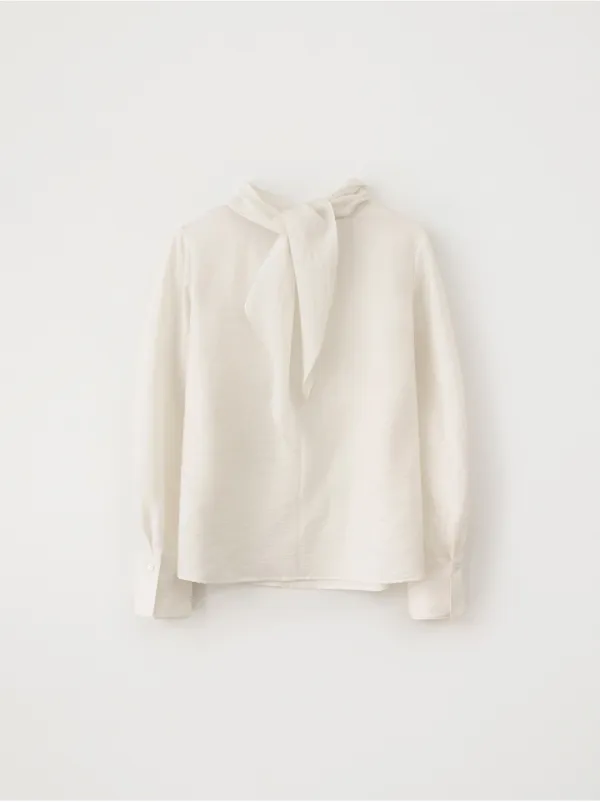 River Scarf Blouse (Ivory)