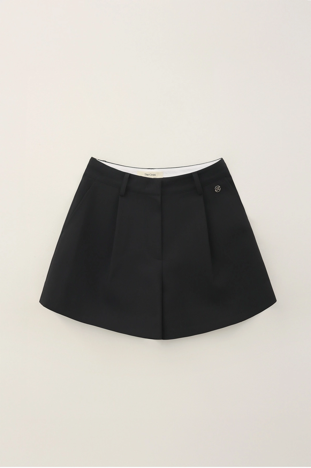 칙스라벨 CHIXLABEL H 26SS 메종 원턱 쇼츠 - Black 상품 이미지 2