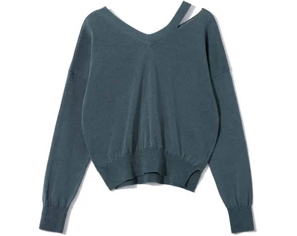 SHOULDER CUT-OUT KNIT TOP