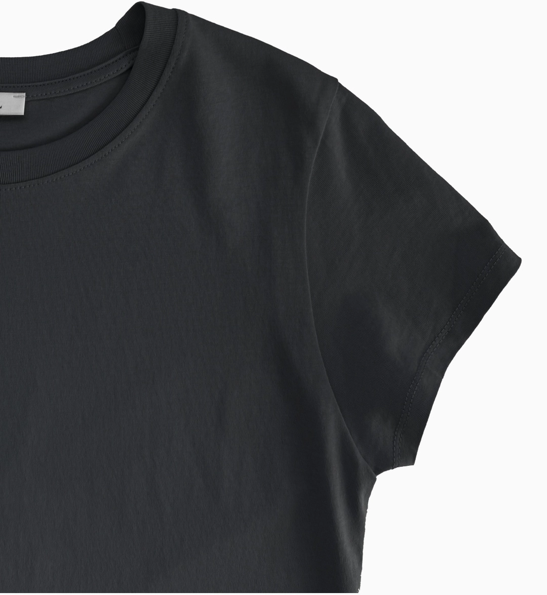 르닐 Essential T-shirt (Black) 상품 이미지 3