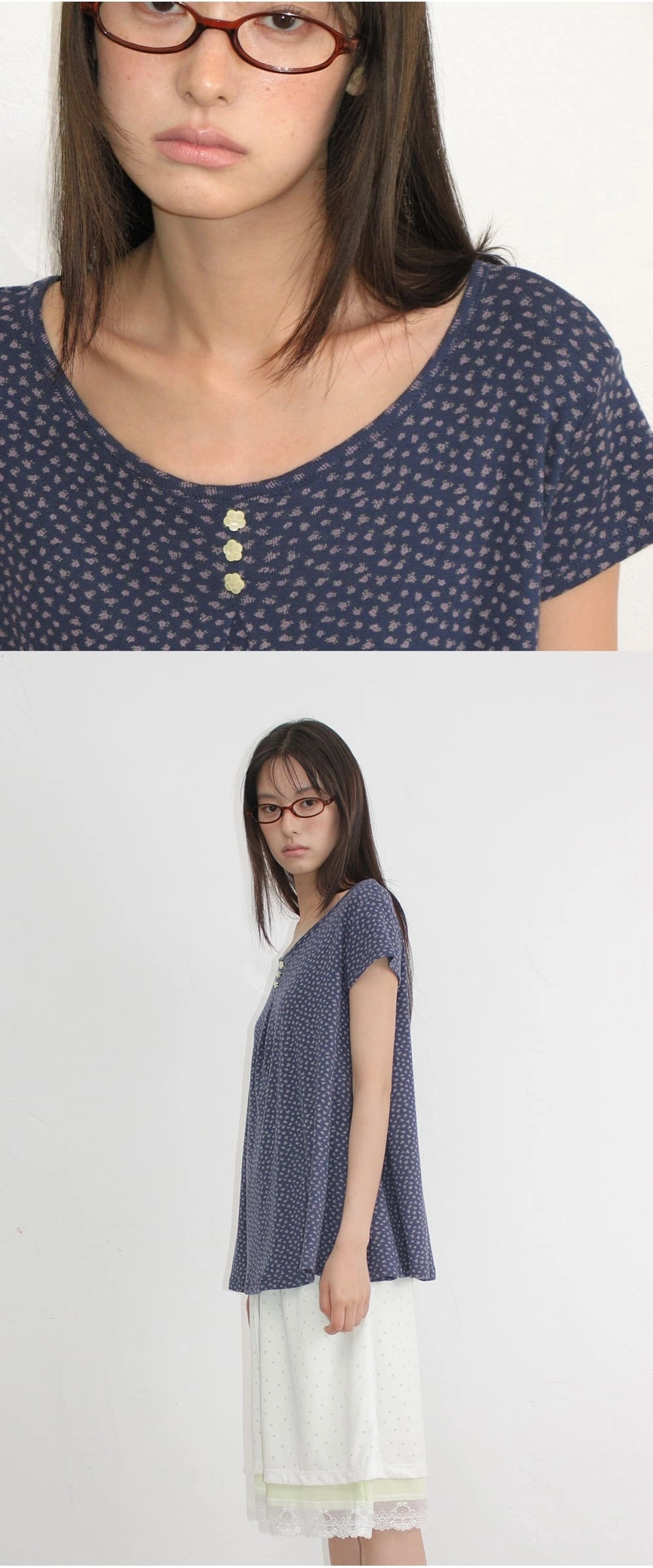 론론 FLORAL BUTTON PINTUCK RUFFLE T SHIRT NAVY 상품 이미지 3