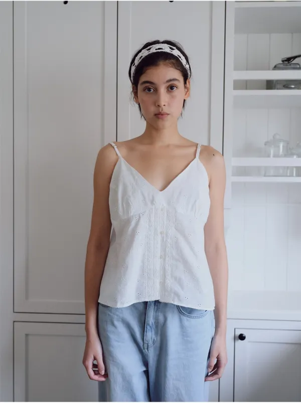 V-neck clover blouse_white