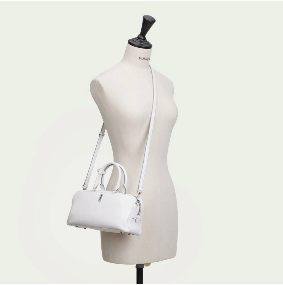 분크 Toque Square Tote S (토크 스퀘어 토트 스몰) Pure Beige 상품 이미지 3