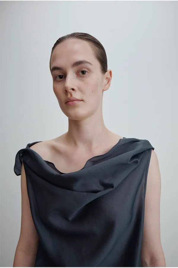 RISTON DRAPERY TOP