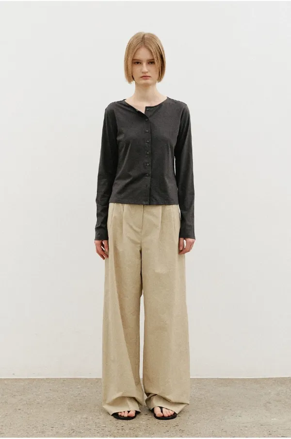 보트넥 오픈 버튼 긴팔 티셔츠_CHARCOAL