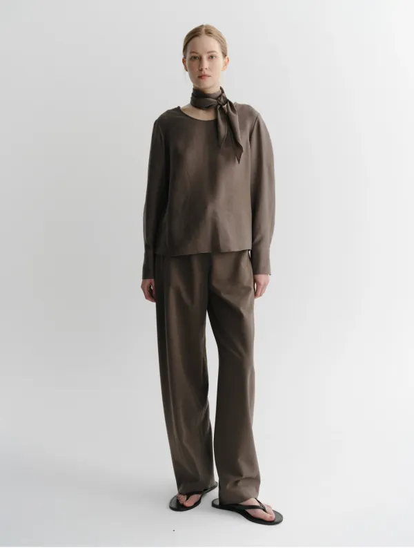 River Scarf Blouse (Taupe)