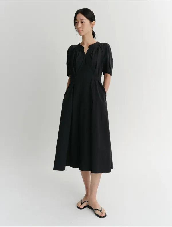 Layn Tuck Volume Dress (Black)