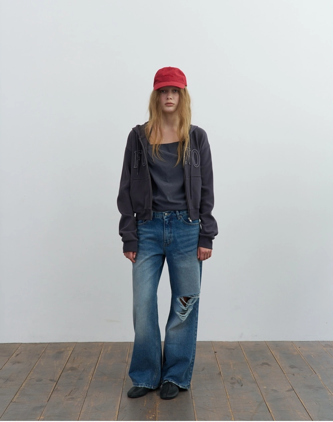 포에토 [2nd] Destroyed low denim pants 상품 이미지 1
