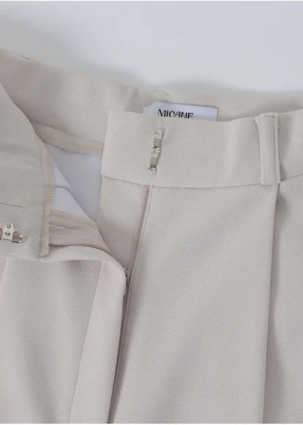  [25-36]  Classic One-tuck Wide Slacks Black  클래식 원턱 와이드 슬랙스 블랙 (가을-출근룩-하객룩-미팅룩-데이트룩-클래식-와이드핏-롱기장-베이직-고급-빅사이즈-자체제작) 