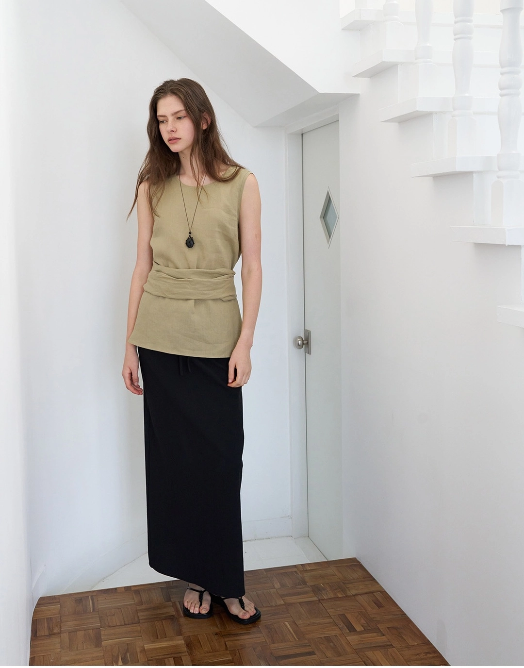 르닐 Sia Linen Tied Top (Olive) 상품 이미지 3