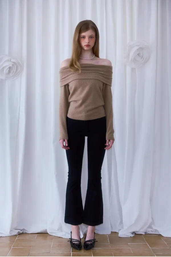Wool Off Shoulder Knit [Beige]