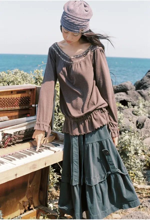 Nordic needlework off-shoulder top (Brown)