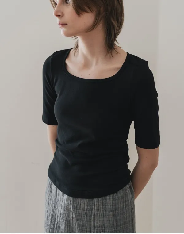 [26 Summer] Classic Square Neck Top - Black