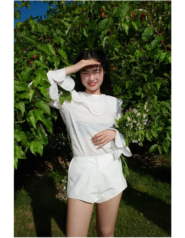ostrich pattern faux leather  shorts in white