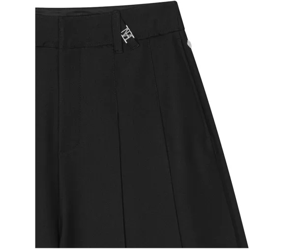 Rivet Detail Pleated Shorts [ Black ]