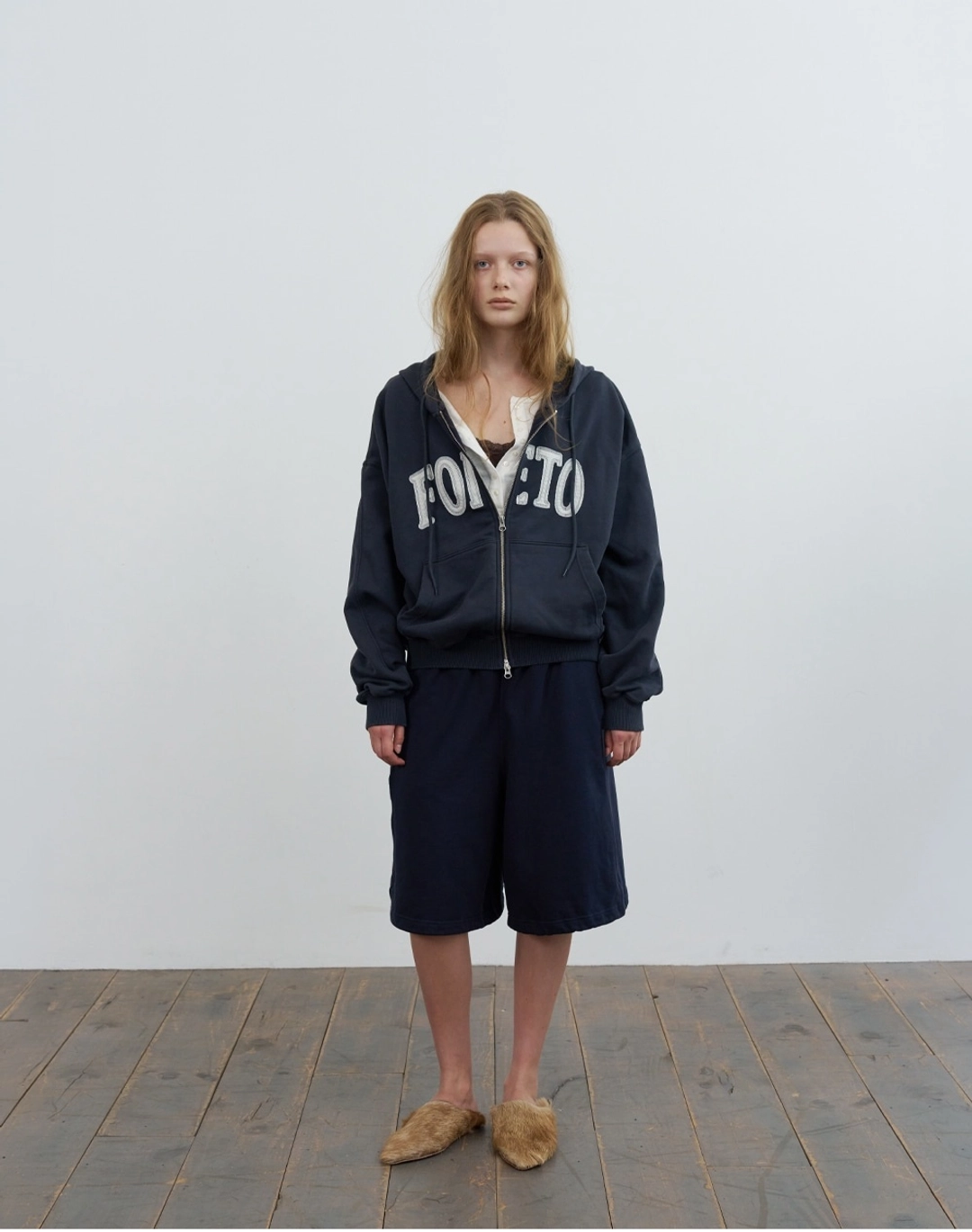 포에토 [3rd] Code patch dying hoody zip-up - charcoal navy 상품 이미지 1